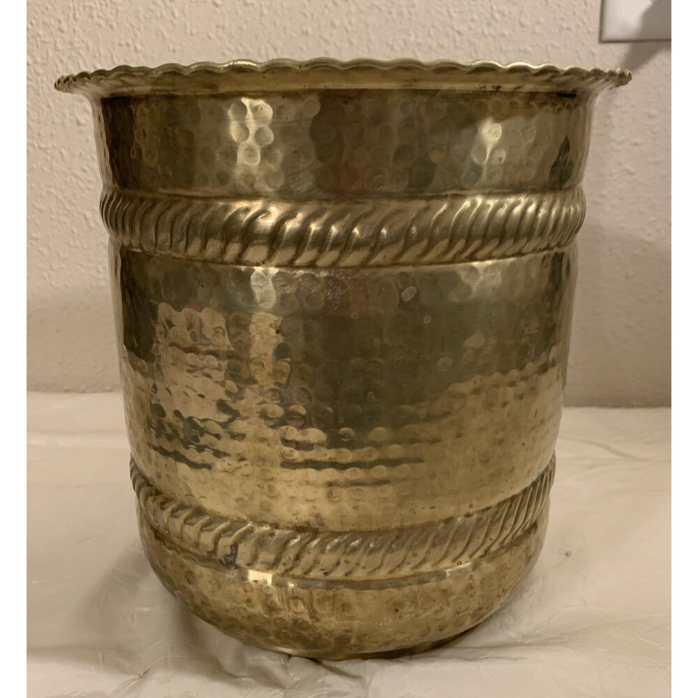 Vintage Hammered Brass Planter Flower Pot MCM 10” - 10.25” Medium